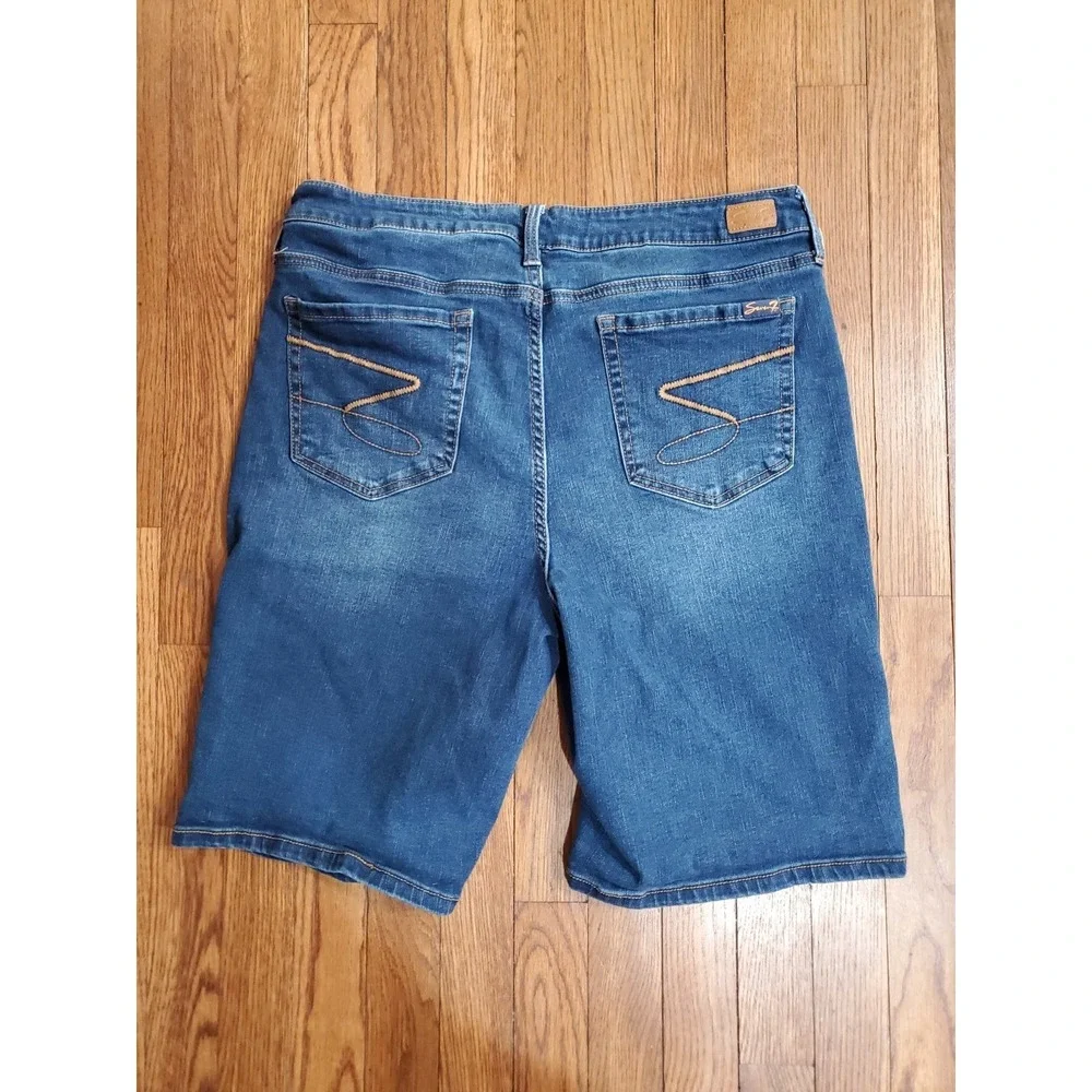 Seven7 Womens Bermuda Denim Shorts Medium Dark Wash Stretch Size 16‎ RN109890